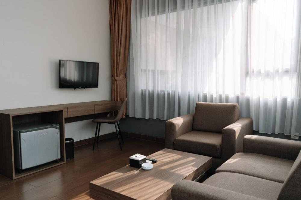 Anugrah Hotel Sukabumi Exterior photo