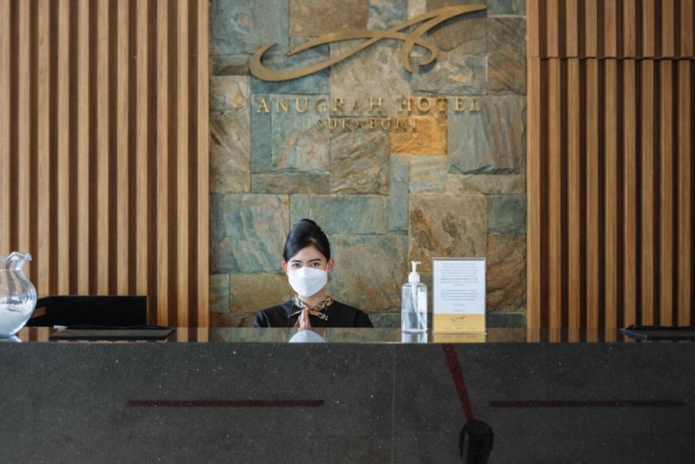 Anugrah Hotel Sukabumi Exterior photo