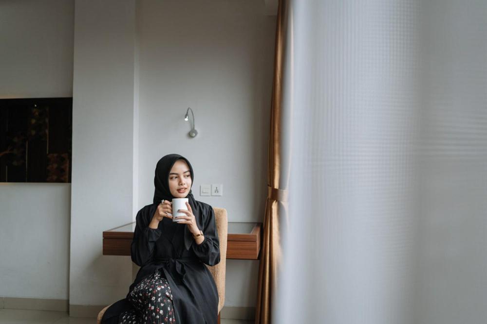 Anugrah Hotel Sukabumi Exterior photo